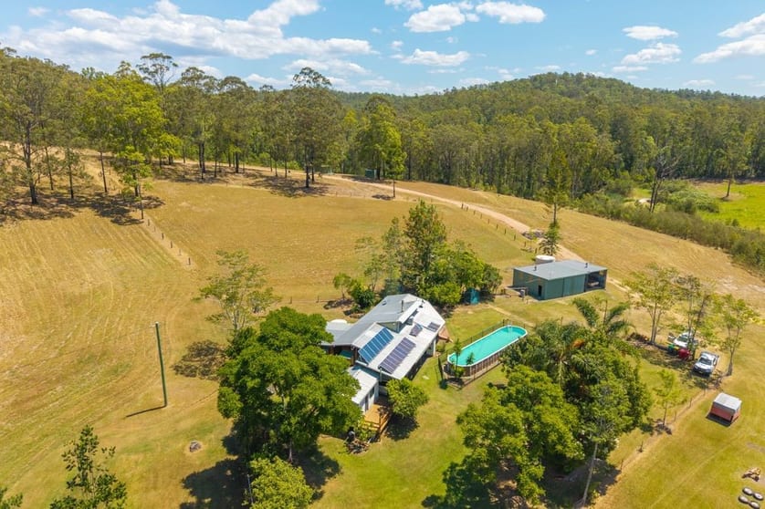 Click to view all images 365 Larkins Road Deep Creek NSW 2440 - Image 1