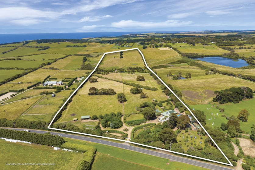 Click to view all images 2150 Mornington-Flinders Road Flinders VIC 3929 - Image 2