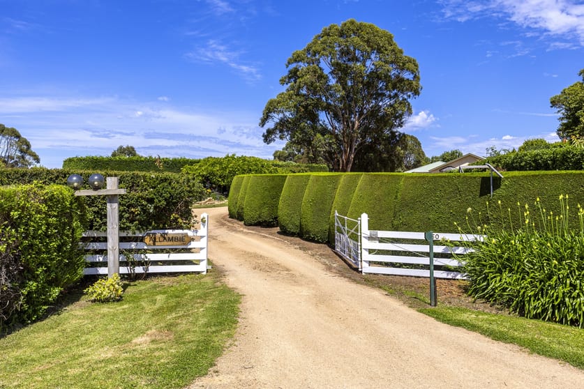 Click to view all images 2150 Mornington-Flinders Road Flinders VIC 3929 - Image 3