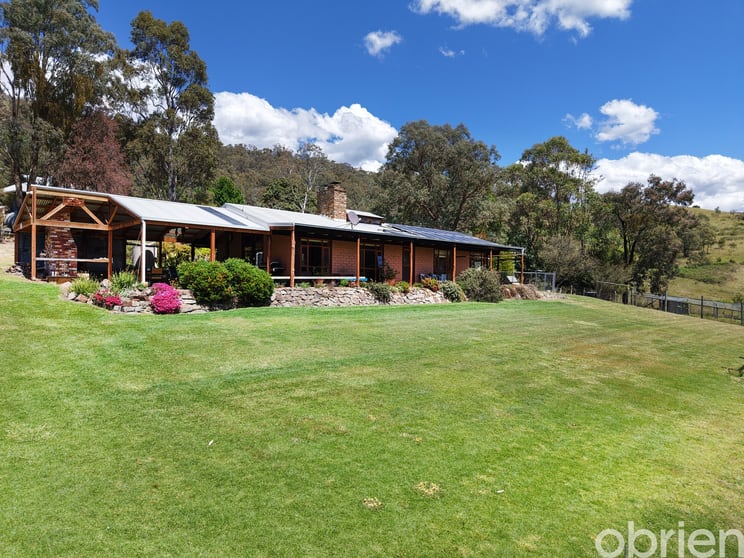 Click to view all images 8154 Dargo Road Dargo VIC 3862 - Image 1