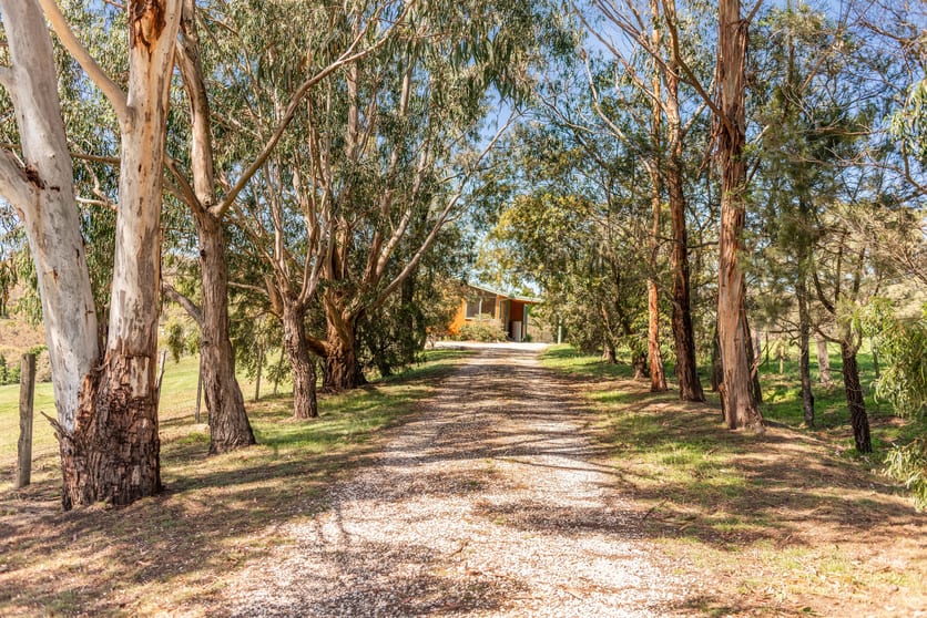 Click to view all images 135 Kilmore East Road Kilmore VIC 3764 - Image 2