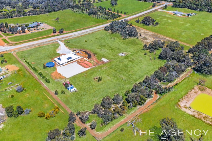 288 Sims Road Bakers Hill WA 6562 - Image 2