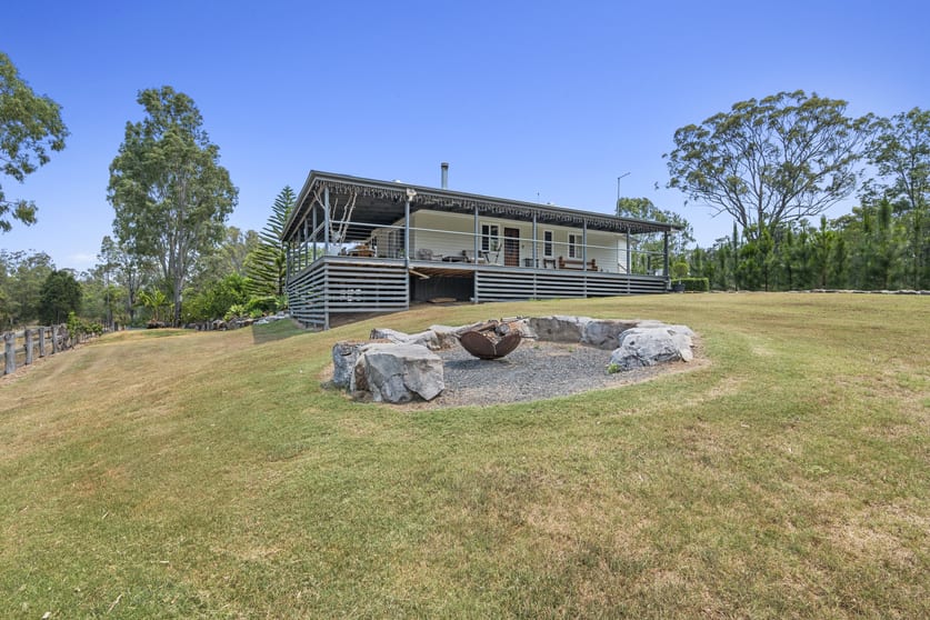 Click to view all images 128 Birnam Range Road Beaudesert QLD 4285 - Image 3