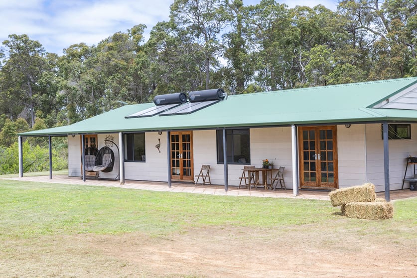 Click to view all images 45 Mount Leewin Loop Road Carlotta WA 6275 - Image 2
