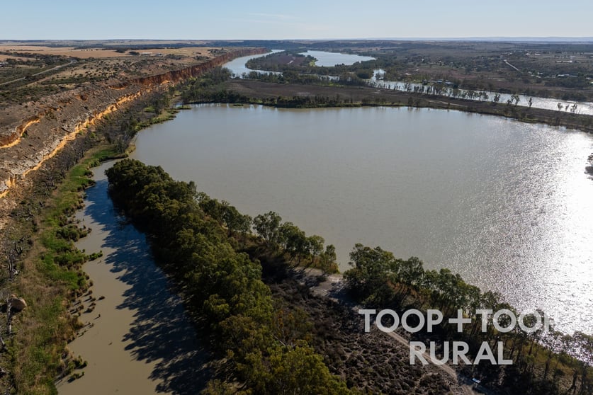 Rhine Flat/106 Hunter Road Nildottie SA 5238 - Image 2