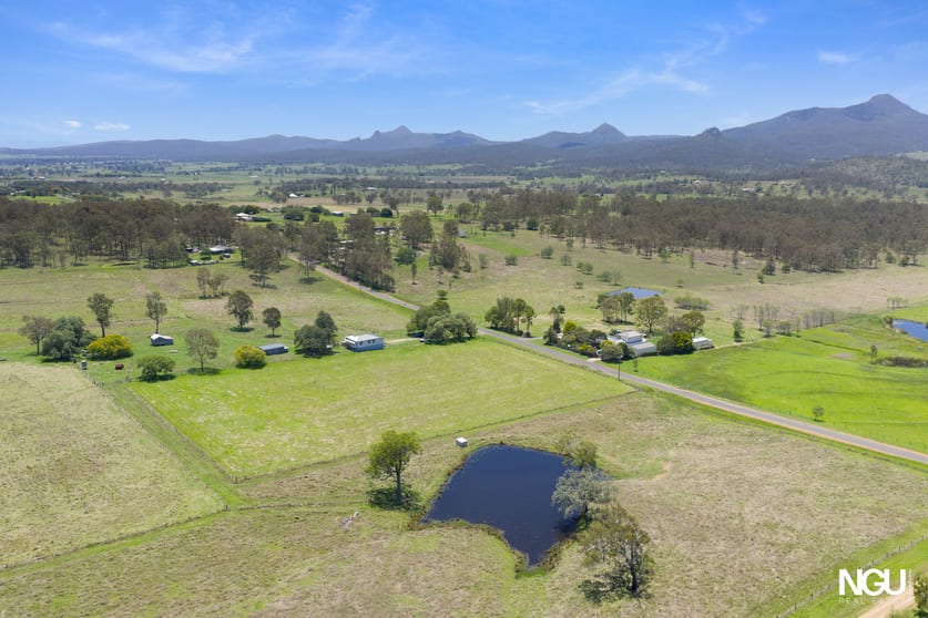 Click to view all images 384 Limestone Ridges Road Limestone Ridges QLD 4305 - Image 3