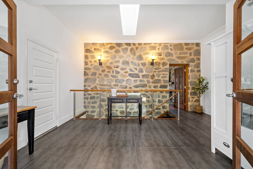94 Chalk Hill Road Clarendon SA 5157 - Image 2