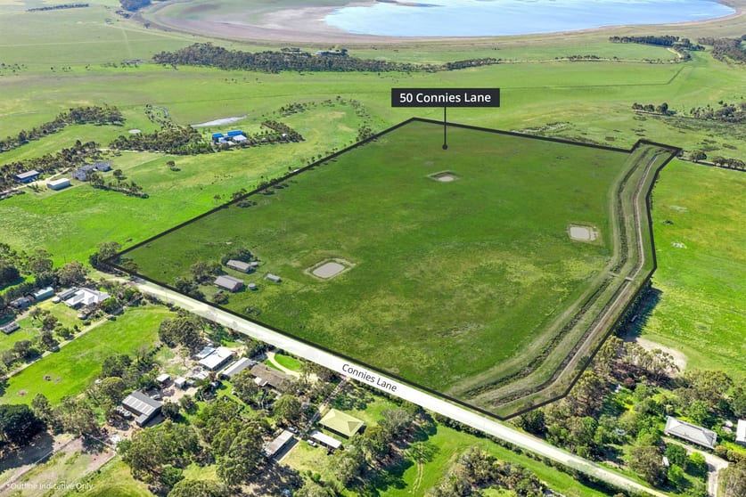 Click to view all images 50 Connies Lane Modewarre VIC 3240 - Image 3