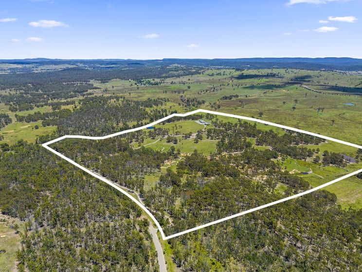 Click to view all images 60 MacArthur Road Big Hill NSW 2579 - Image 2