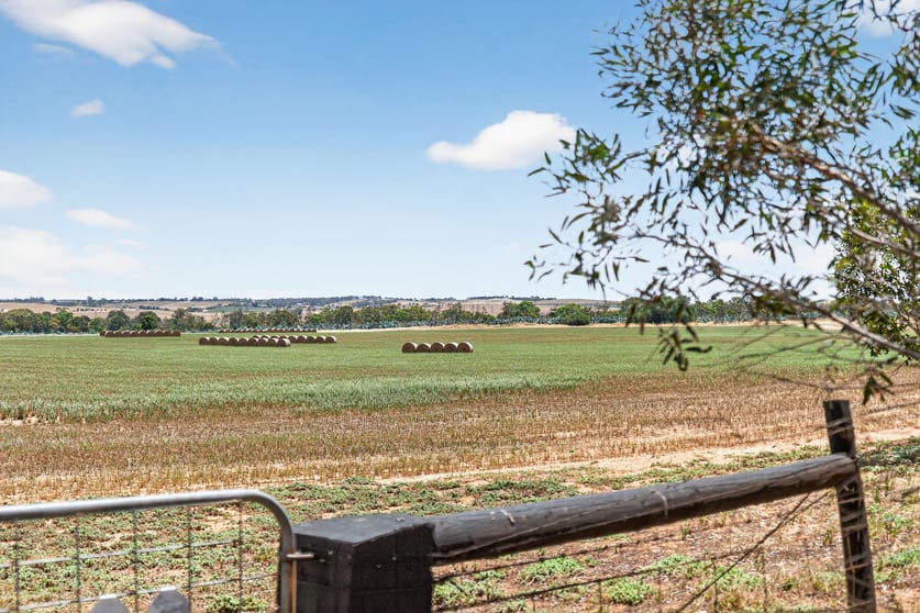 Click to view all images 775C North Bremer Road Hartley SA 5255 - Image 2
