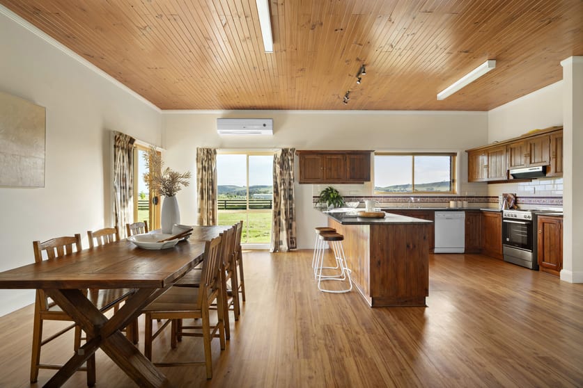 1133 Kilmore Lancefield Road Springfield VIC 3434 - Image 3