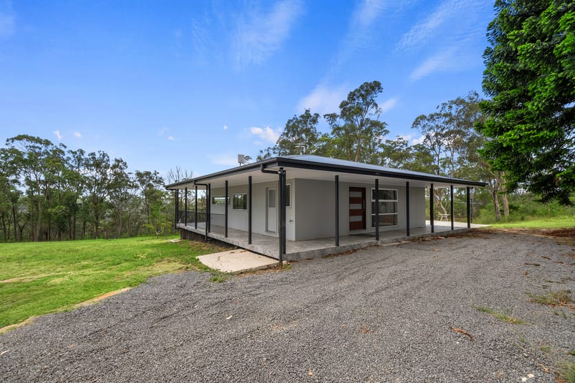 Click to view all images 16 Carmichael Place East Kurrajong NSW 2758 - Image 2