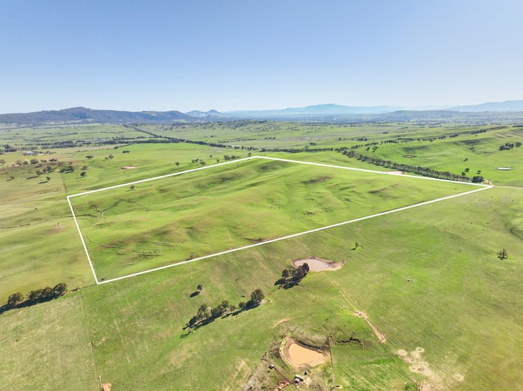 Click to view all images Lot 1, 214 Hearns Road Boorolite VIC 3723 - Image 2