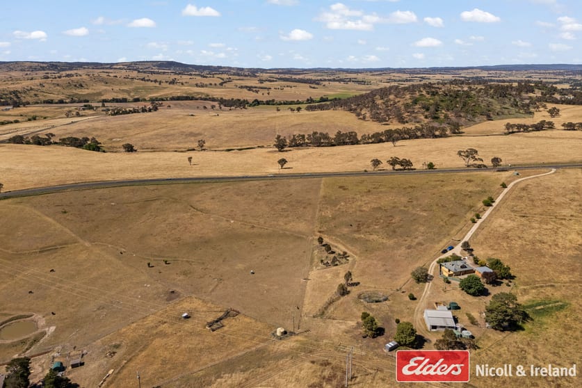 Click to view all images 985 Mitchell Highway Dunkeld NSW 2795 - Image 3