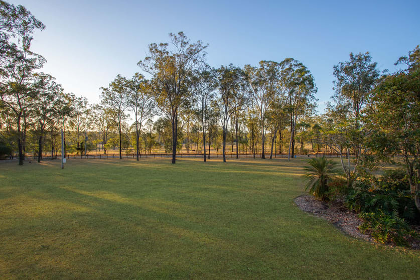 Click to view all images Pine Mountain QLD 4306 - Image 2