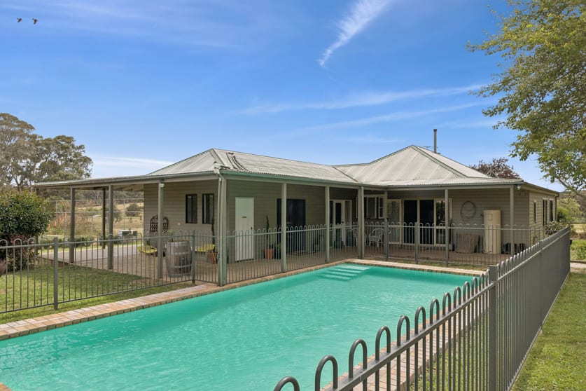 Click to view all images 2025 Rugby Road, Frogmore Via Boorowa NSW 2586 - Image 2