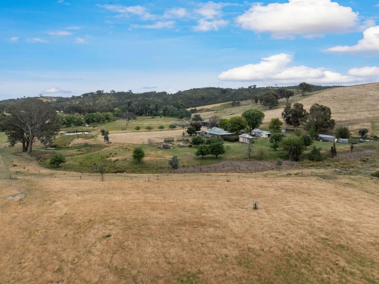 Click to view all images 2025 Rugby Road, Frogmore Via Boorowa NSW 2586 - Image 3