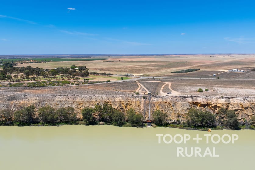 2767 Hunter Road Swan Reach SA 5354 - Image 1