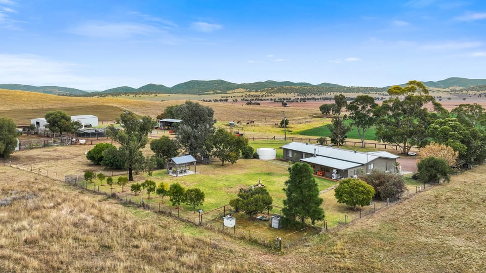 Click to view all images "Hillside"/22 Jones Werris Creek NSW 2341 - Image 1