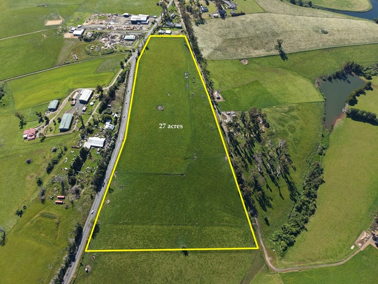 2/3235 Strzelecki Highway Mirboo North VIC 3871 - Image 2