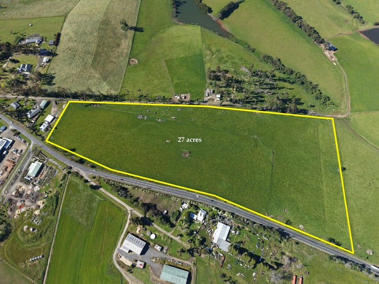 2/3235 Strzelecki Highway Mirboo North VIC 3871 - Image 3