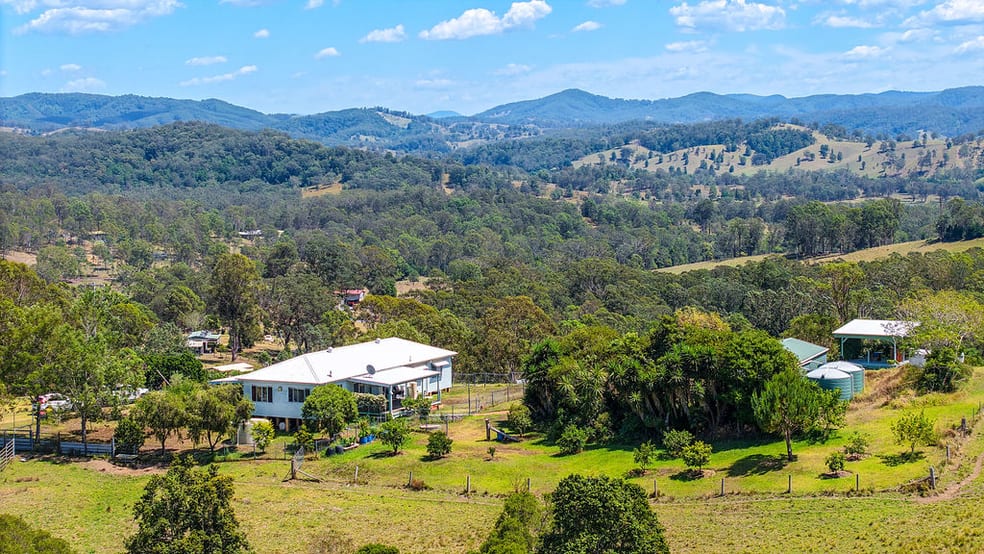 Click to view all images 127 Watsons Road Firefly NSW 2429 - Image 2