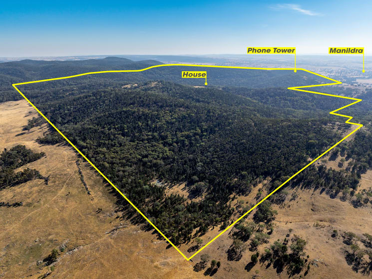 Click to view all images 35 Rosamel Lane Manildra NSW 2865 - Image 1