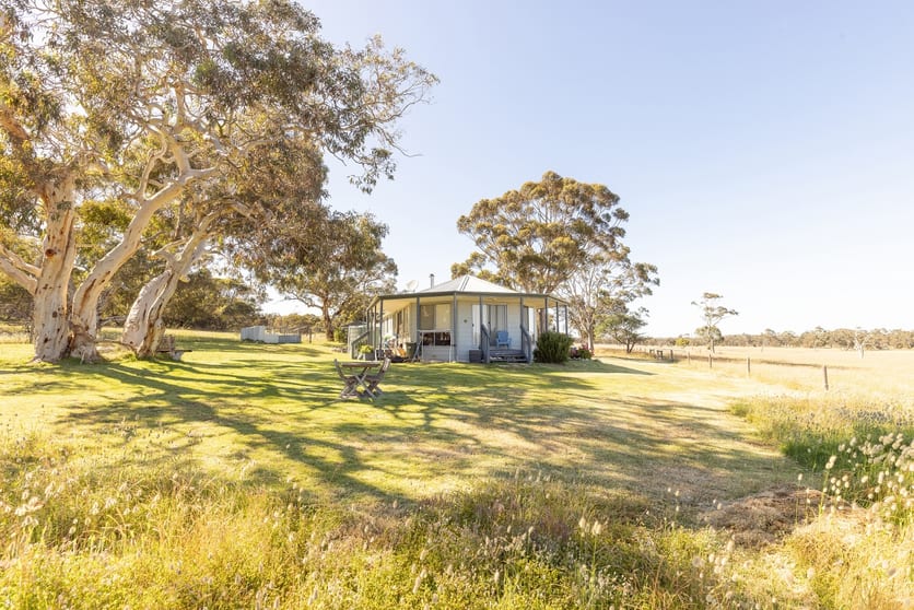 Click to view all images 1112 Minnie Crowe Road Avenue Range SA 5273 - Image 2