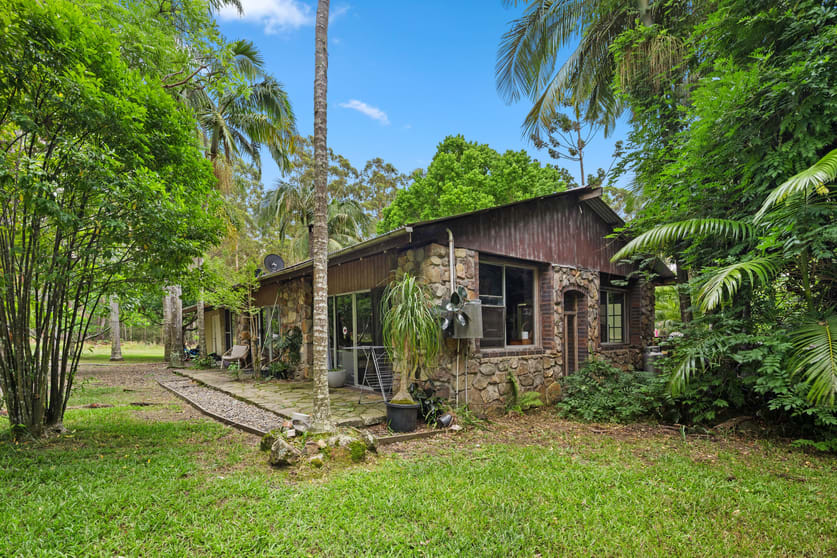 1083 Crescent Head Road Crescent Head NSW 2440 - Image 2
