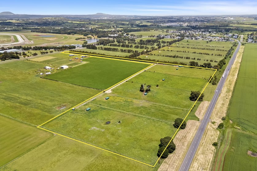 Lot 4 Ballarat-Maryborough Road Miners Rest VIC 3352 - Image 2