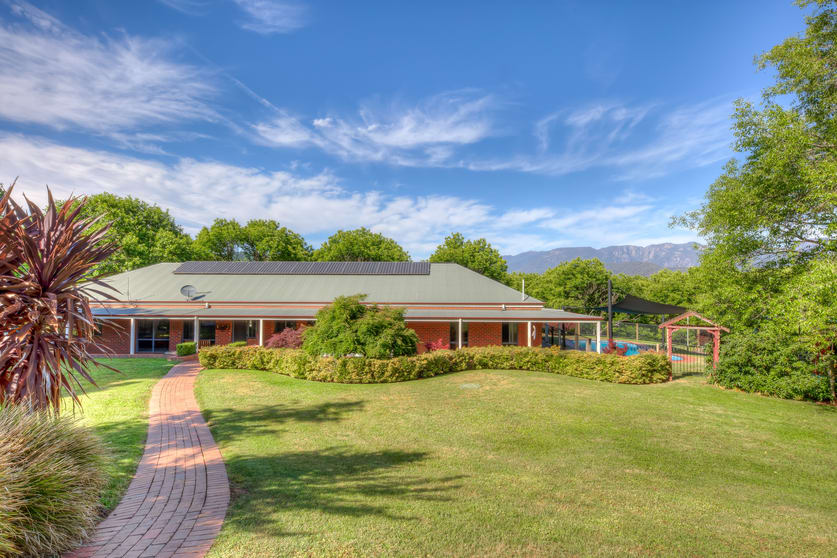 119 McConnells Lane Porepunkah VIC 3740 - Image 1