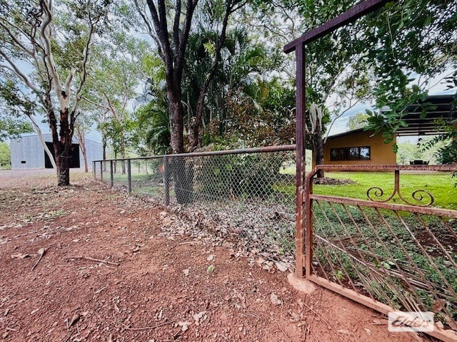 Click to view all images 115 Ivanoff Road Katherine NT 0850 - Image 3