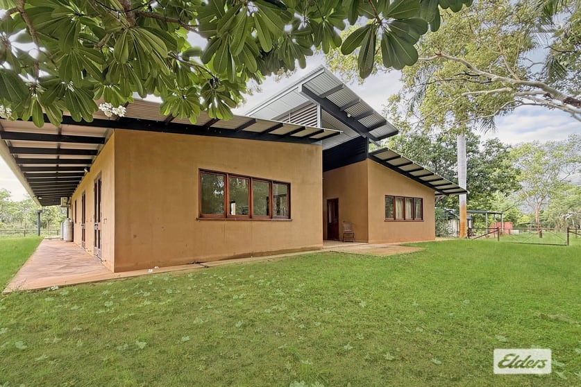 Click to view all images 115 Ivanoff Road Katherine NT 0850 - Image 2