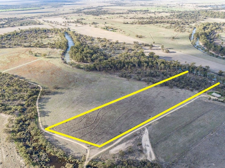 Click to view all images Lot 3 Shady Acres Lane Moulamein NSW 2733 - Image 1