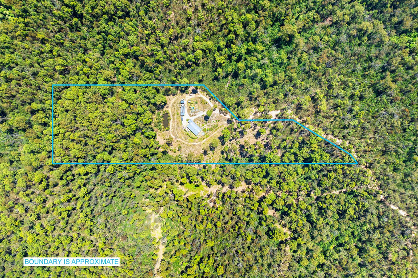 Click to view all images 1093 Wagonga Scenic Drive Narooma NSW 2546 - Image 2