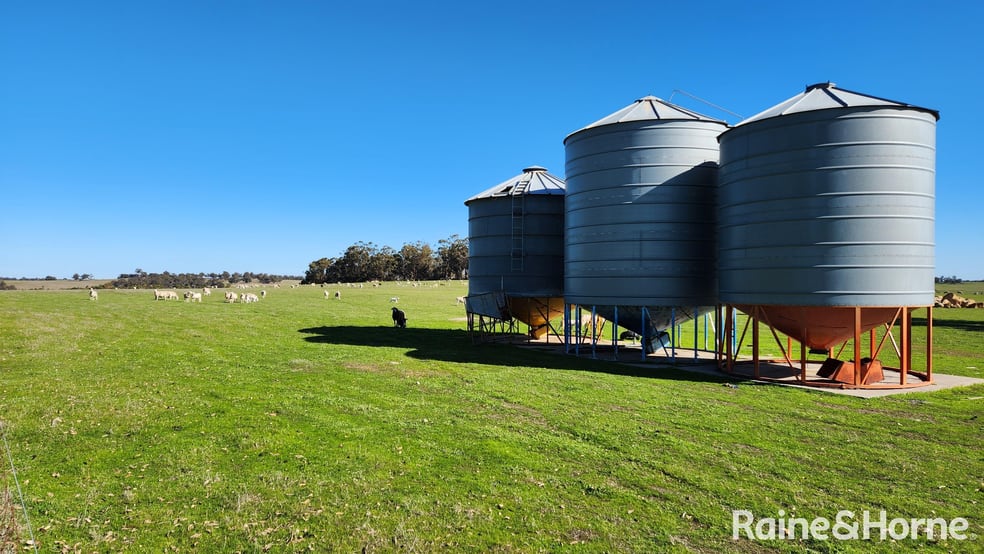 Click to view all images 1128 Bokal Road South Mokup WA 6394 - Image 2