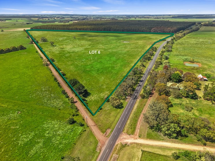 Click to view all images Cnr Henty Highway & Branxholme-Wallacedale Road Branxholme VIC 3302 - Image 2