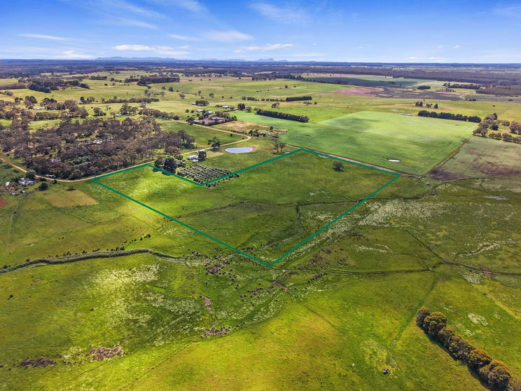 Click to view all images 38-46 Atkinsons Road Branxholme VIC 3302 - Image 1