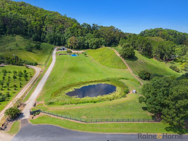 Click to view all images 64 Cabbage Gum Road Cudgera Creek NSW 2484 - Image 2