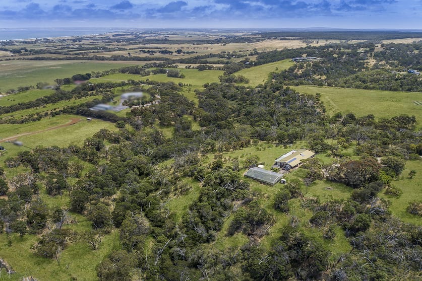 Click to view all images 35 Schwarz Road Narrawong VIC 3285 - Image 3