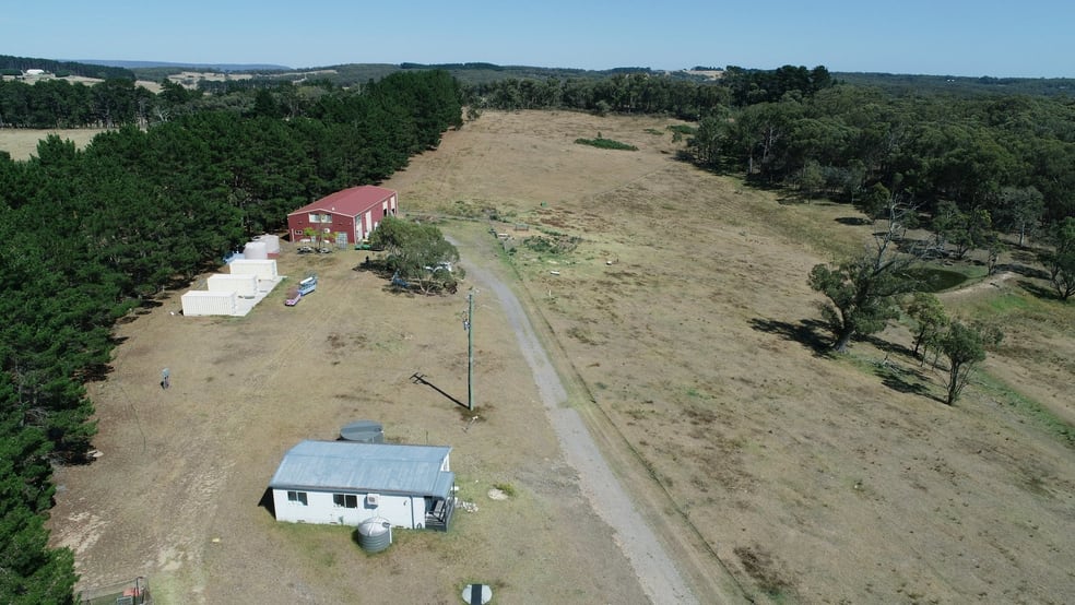 Click to view all images 14992 Hume Highway Paddys River NSW 2577 - Image 3