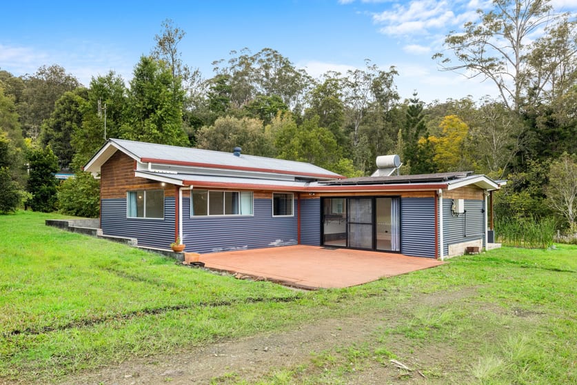 Click to view all images 1855 Nimbin Road Coffee Camp NSW 2480 - Image 2
