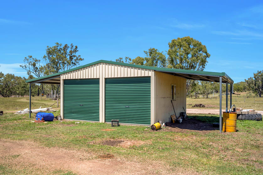 2297 Leyburn Cunningham Road Pratten QLD 4370 - Image 3