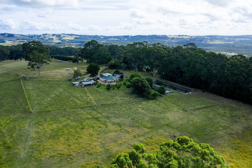 125 Silver Road Scotsdale WA 6333 - Image 3