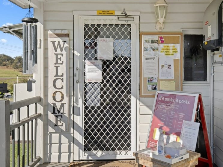 Click to view all images 68 Mount Lindesay Highway Rathdowney QLD 4287 - Image 2