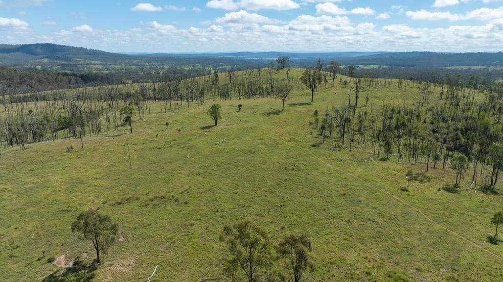 Click to view all images 'Hutton' 295 Schnitzerling Road Thane QLD 4370 - Image 1