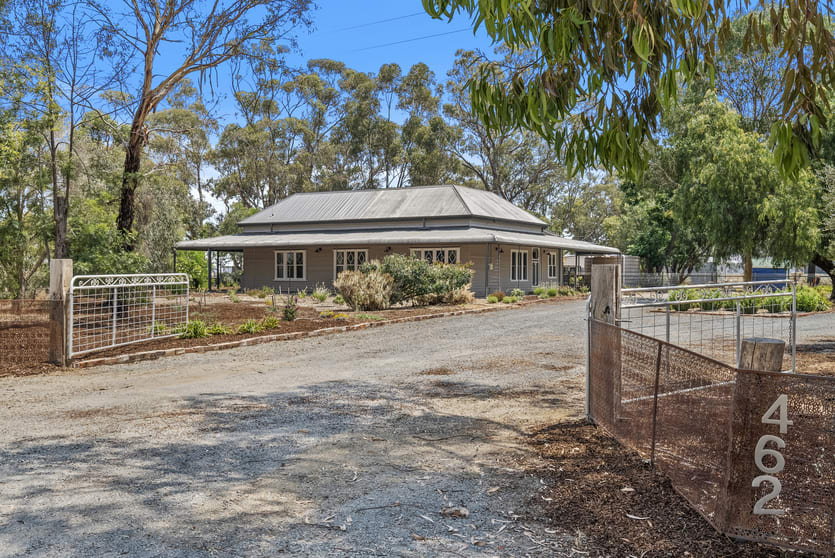 Click to view all images 462 Gordons Road Drumanure VIC 3636 - Image 3