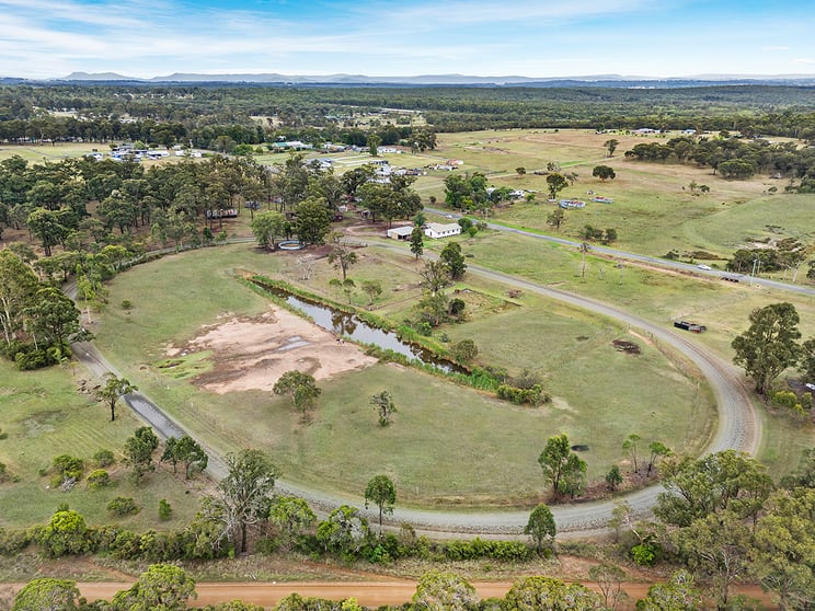 Click to view all images 123 Sawyers Gully Road Sawyers Gully NSW 2326 - Image 2