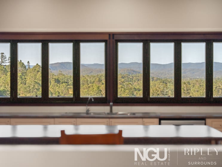 Click to view all images 967 Pine Mountain Road Pine Mountain QLD 4306 - Image 3