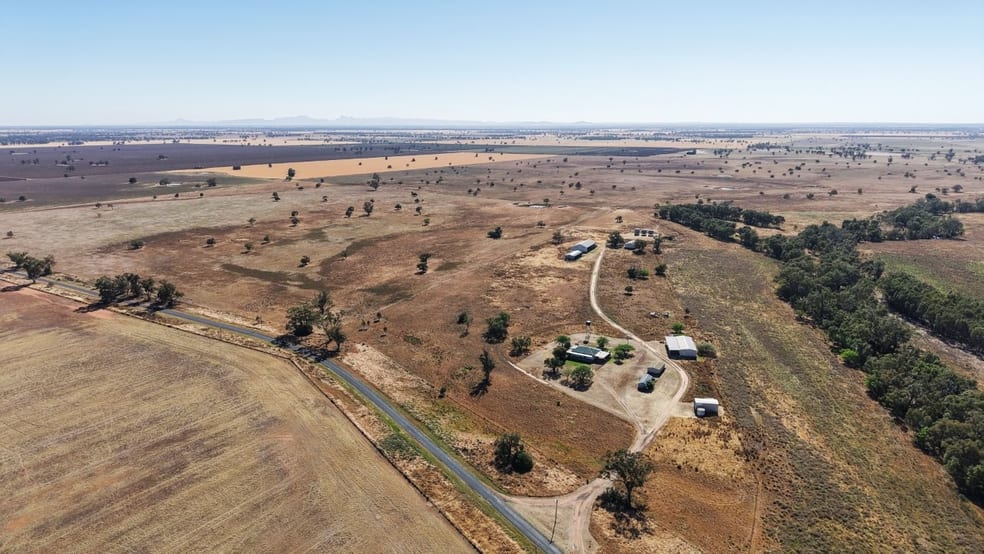 Click to view all images 128 Berida-Bullagreen Road Collie NSW 2827 - Image 3